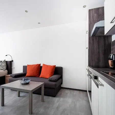 Apartment Bergblick Anna In With Balcony Kaprun