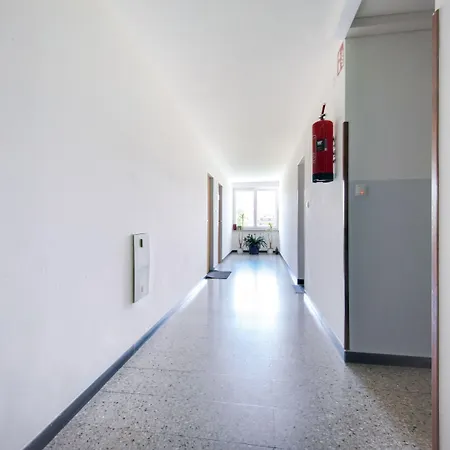 In Near Slopes Apartment